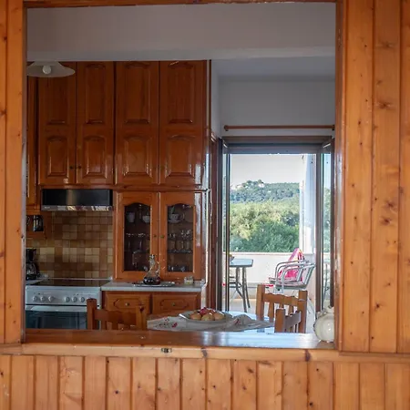 Kousos Arillas Apartmán