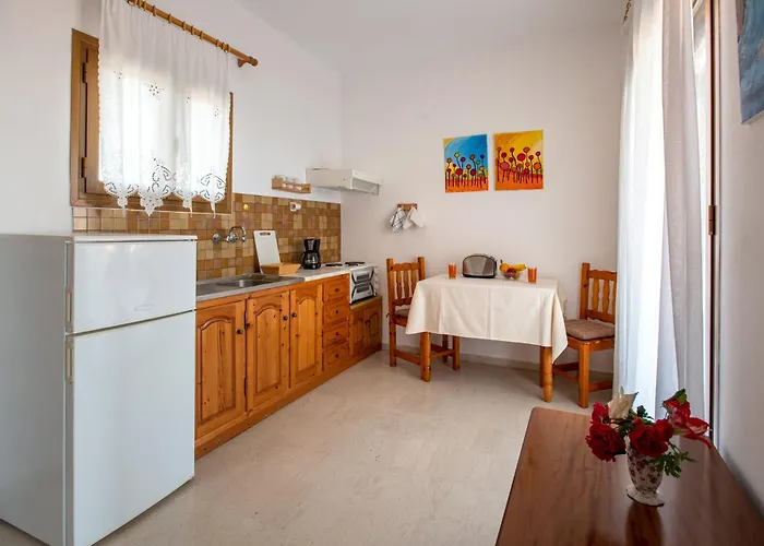 아파트 Kousos Arillas